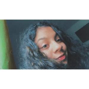 Meet your Posher, Mia